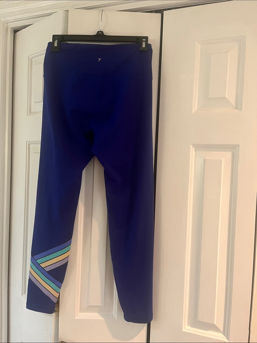 Old Navy Blue Athletic Leggings with Diagonal Stripe Detail Medium - Picture 2 of 3
